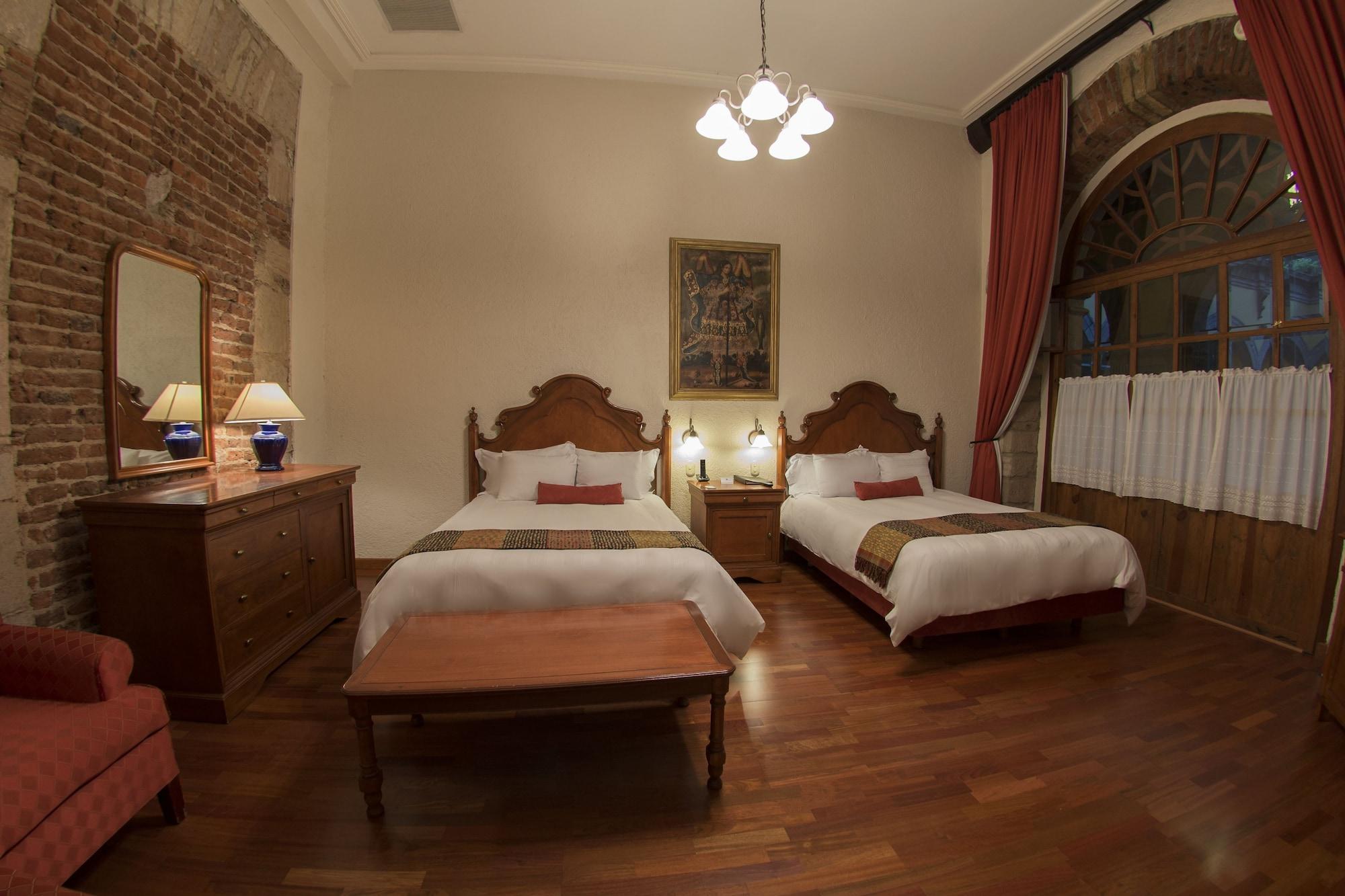 Hotel Los Juaninos Morelia Extérieur photo