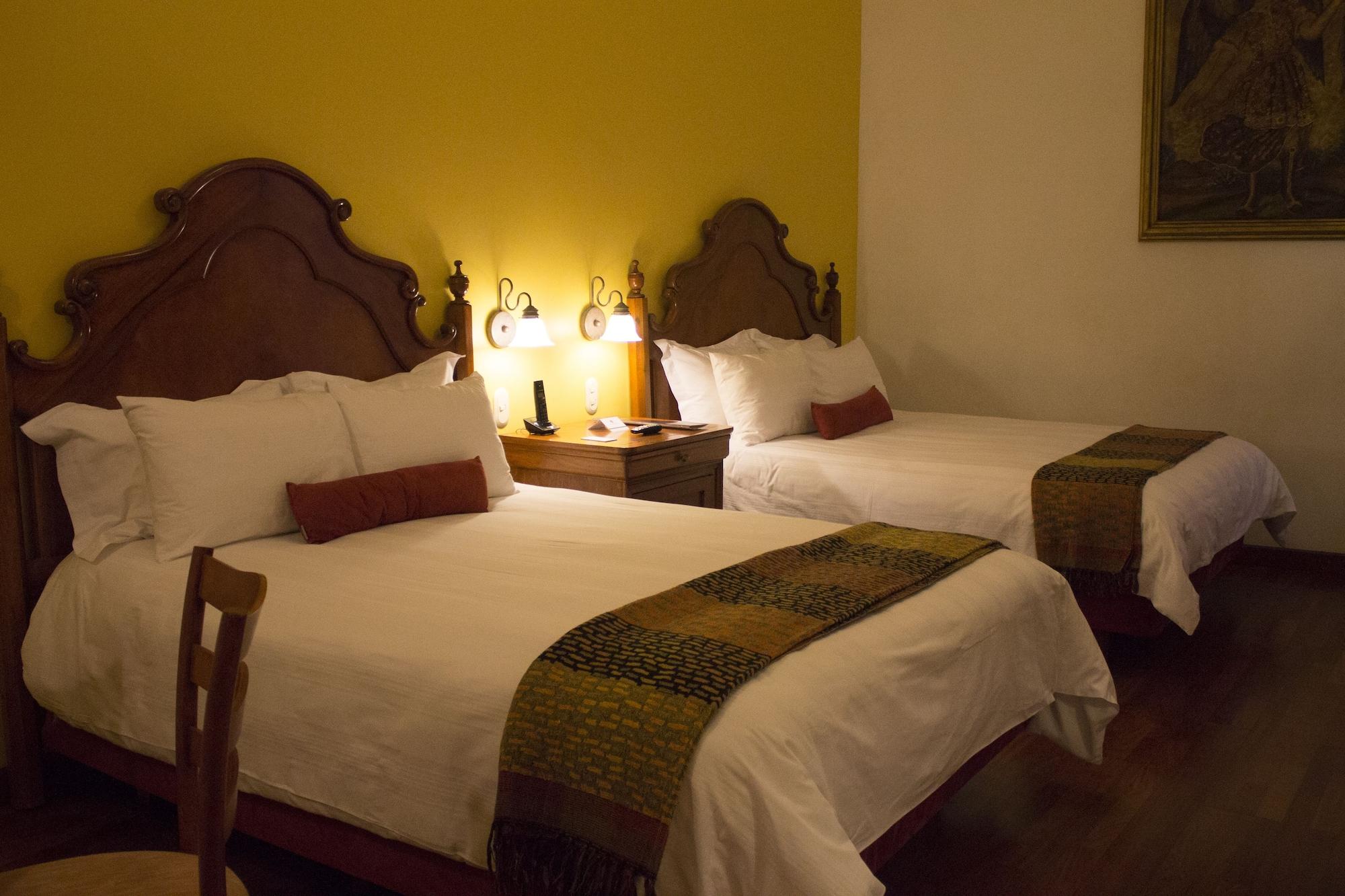Hotel Los Juaninos Morelia Extérieur photo