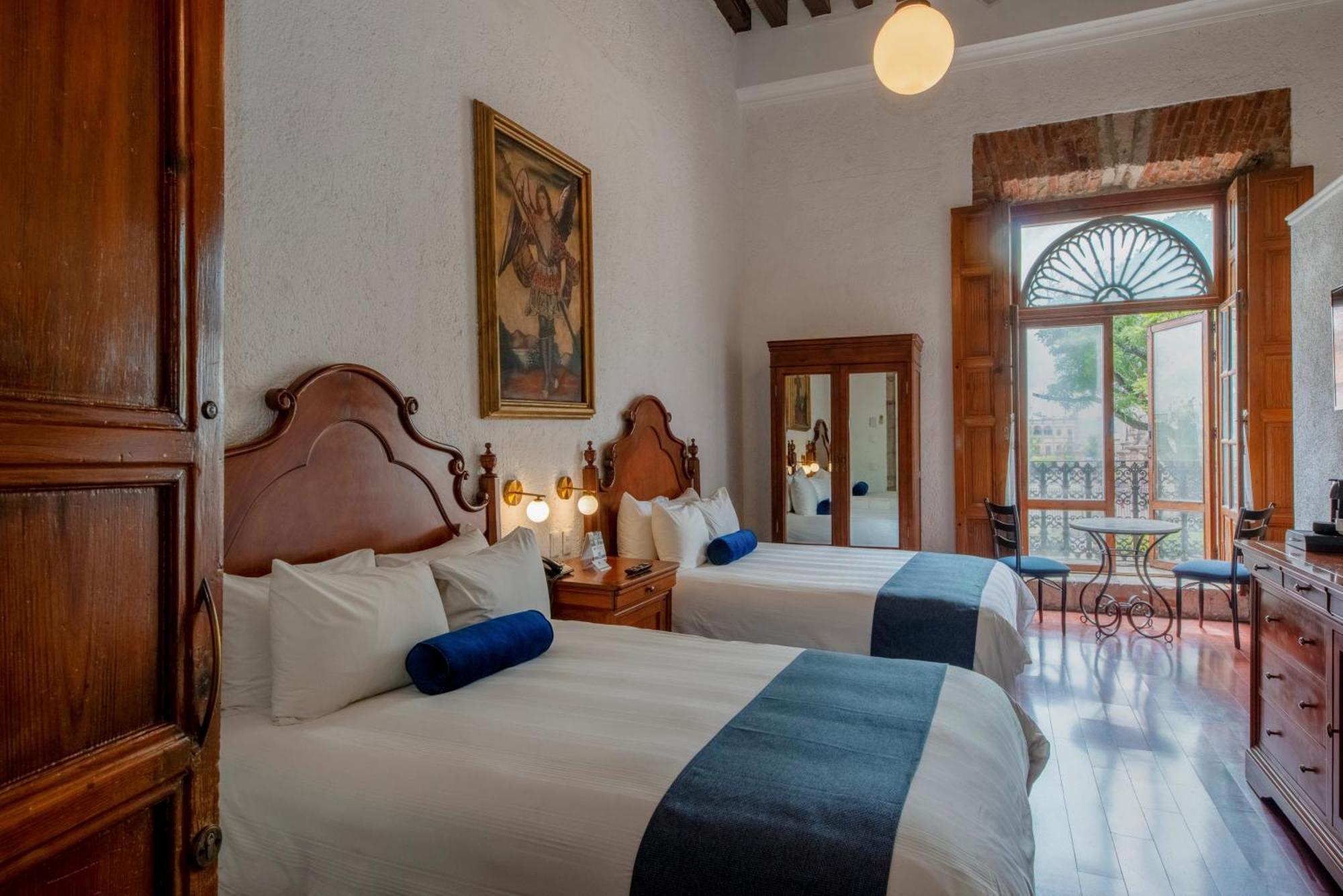 Hotel Los Juaninos Morelia Extérieur photo