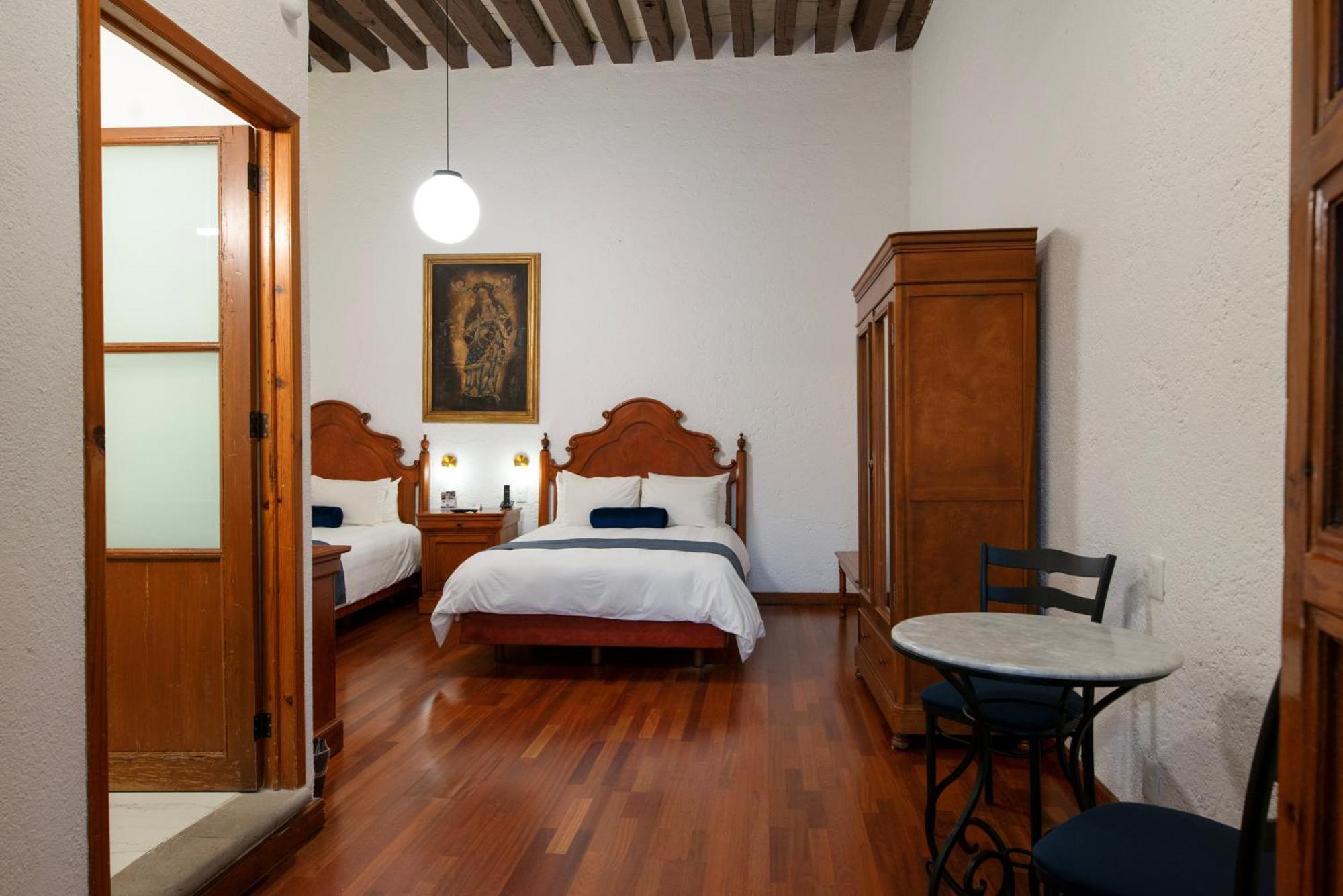 Hotel Los Juaninos Morelia Extérieur photo