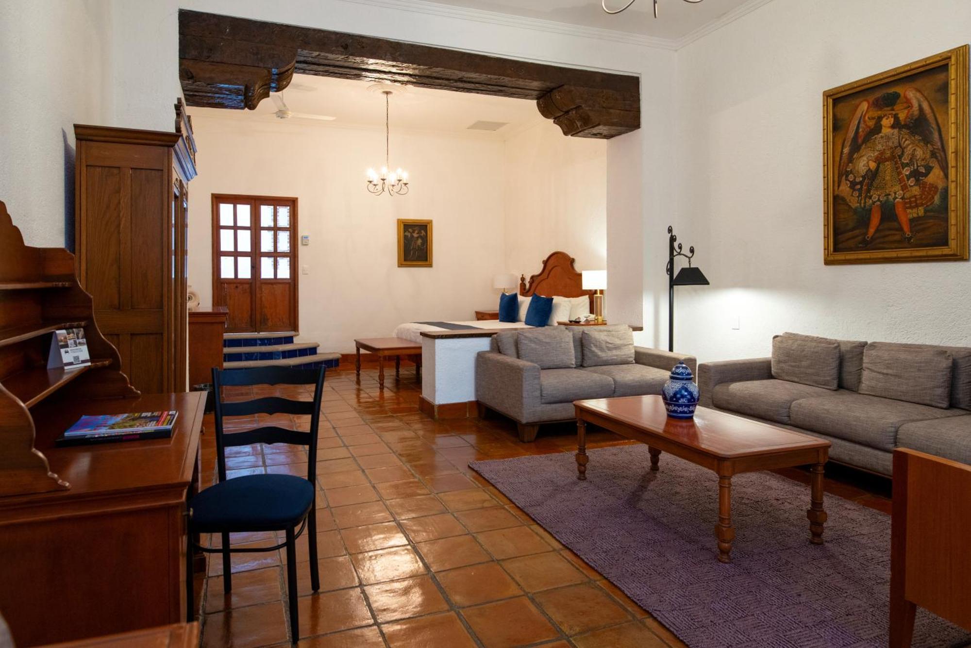 Hotel Los Juaninos Morelia Extérieur photo