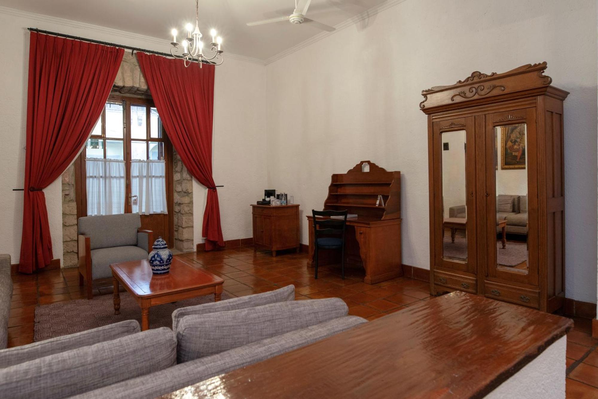 Hotel Los Juaninos Morelia Extérieur photo